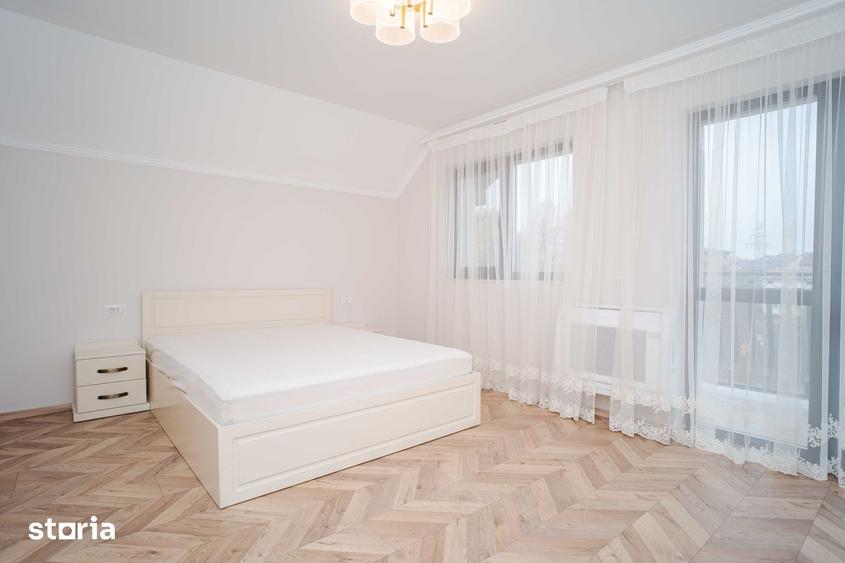 Casă cu 5 camere cu Teren 350 Mp în Podu Roș