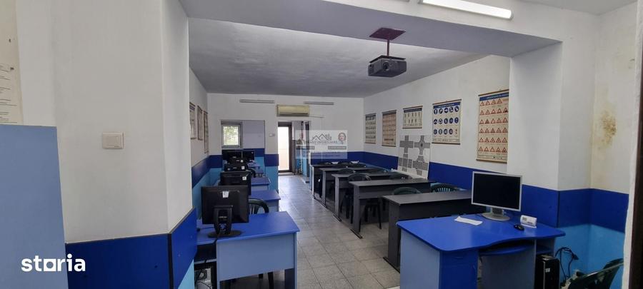 Spațiu comercial, de 63 mp, în Central