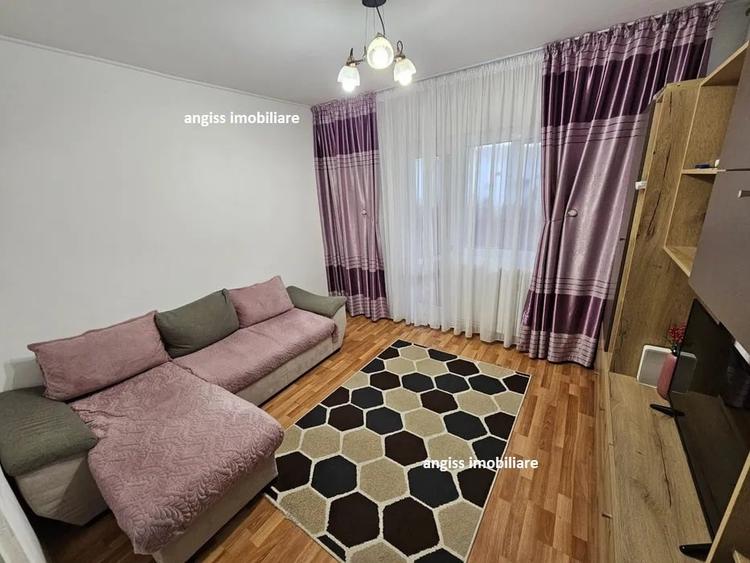 Apartament cu 3 camere în C5