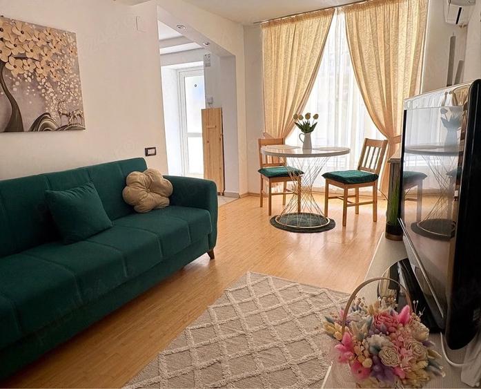 Apartament cu 2 camere semidecomandat în Central