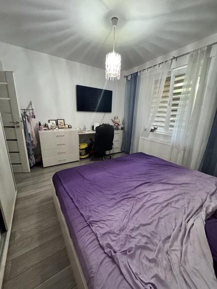Apartament cu 2 camere decomandat în Exterior Vest