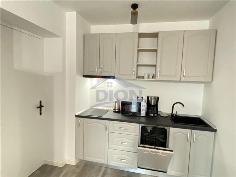Apartament cu 2 camere decomandat, mobilat în Băneasa