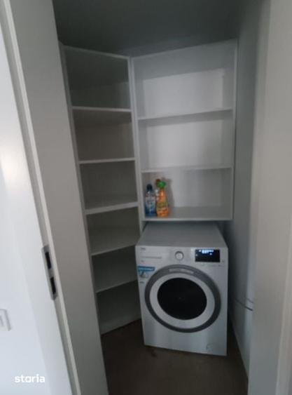 Apartament cu 3 camere decomandat în Breasta