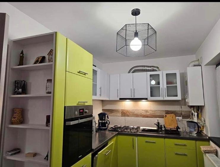 Duplex cu 3 camere cu Garaj în Horpaz