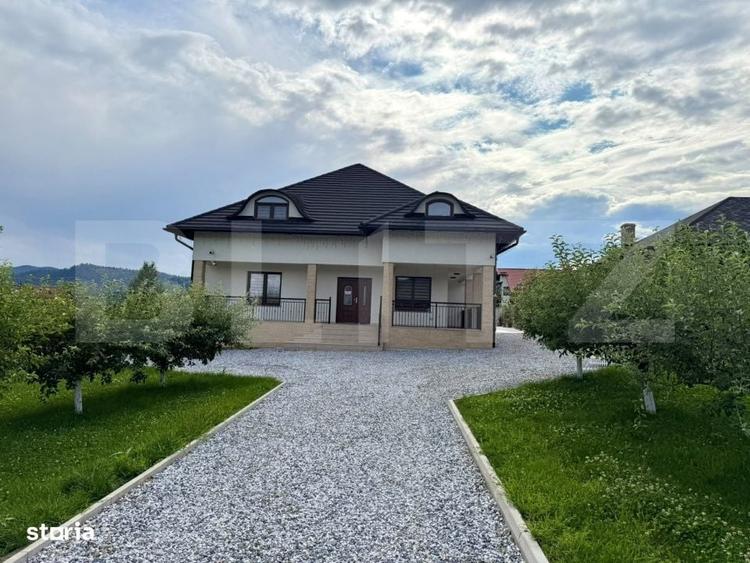 Casă cu 4 camere în Central