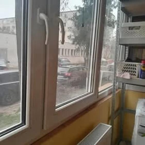 Apartament cu 3 camere semidecomandat în Cumpăna