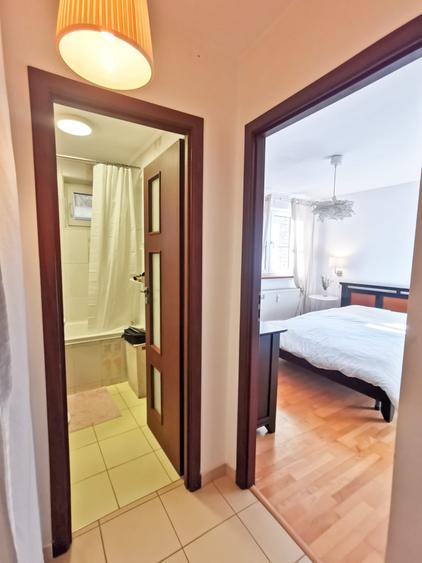 Apartament cu 2 camere semidecomandat, mobilat în Tineretului