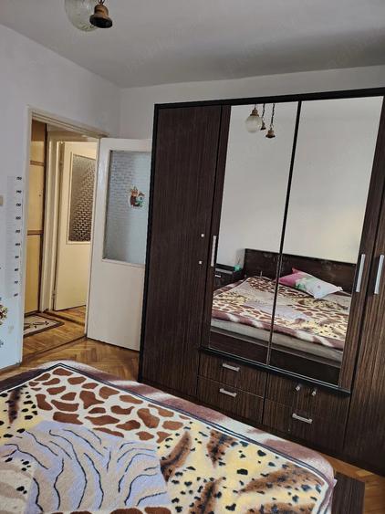 Apartament cu 2 camere semidecomandat în Șagului