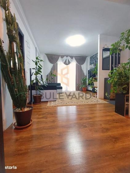 Apartament cu 3 camere în Juc-Herghelie