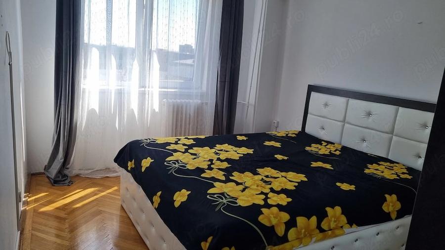 Apartament cu 3 camere decomandat în Ultracentral
