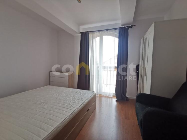 Apartament cu 3 camere, mobilat în Andrei Mureșanu