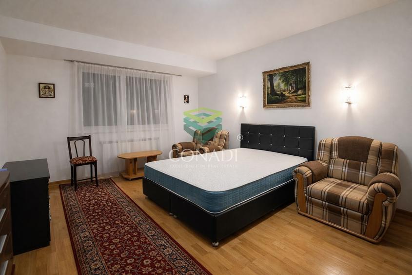 Apartament cu 3 camere decomandat, mobilat în P-ța Muncii