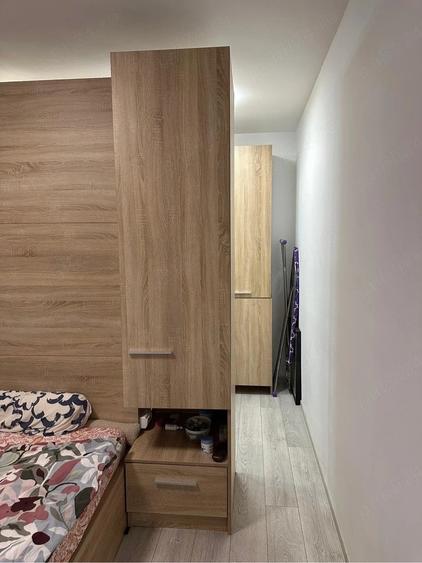 Apartament cu 4 camere decomandat în Dristor