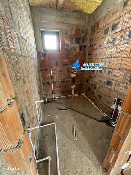 Casă cu 3 camere cu Teren 400 Mp în Crevedia