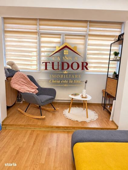 Apartament cu 3 camere în Prundu