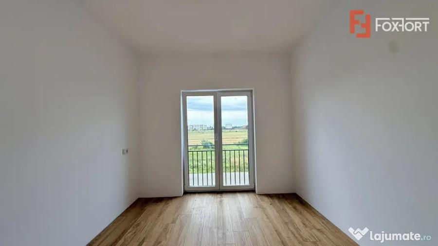 Casă cu 4 camere cu Teren 265 Mp în Moșnița Nouă
