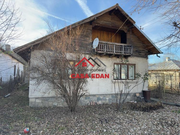 Casă individuală cu 5 camere cu Teren 874 Mp în Câmpina