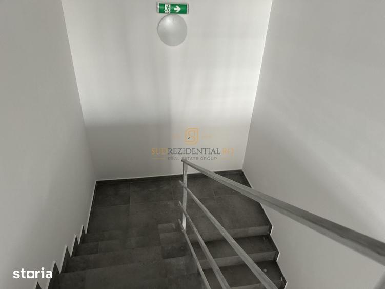 Spațiu comercial, de 819 mp, în Central