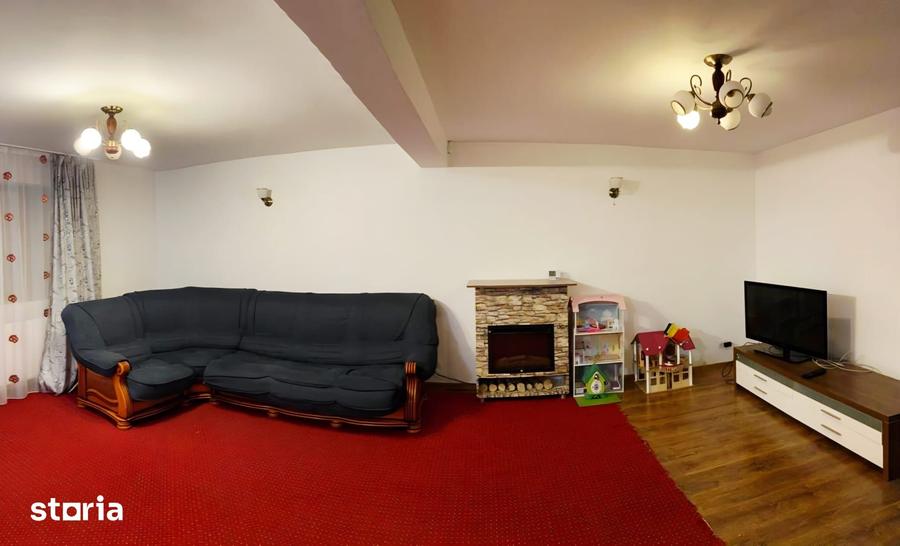Casă cu 6 camere cu Teren 400 Mp în Miroslava