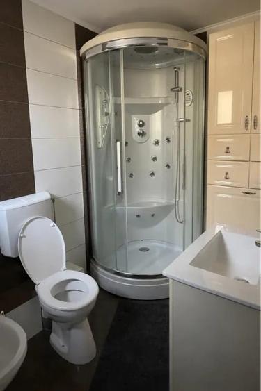Casa de vanzare - direct proprietar - 1