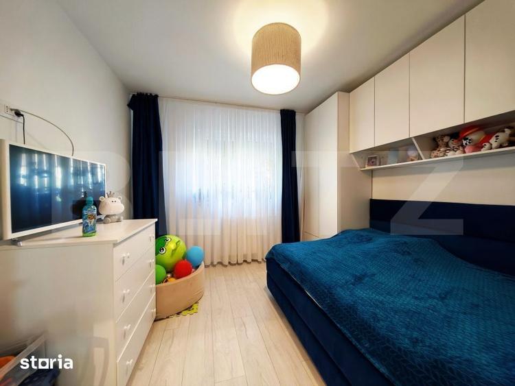 Apartament cu 4 camere decomandat în Rogerius
