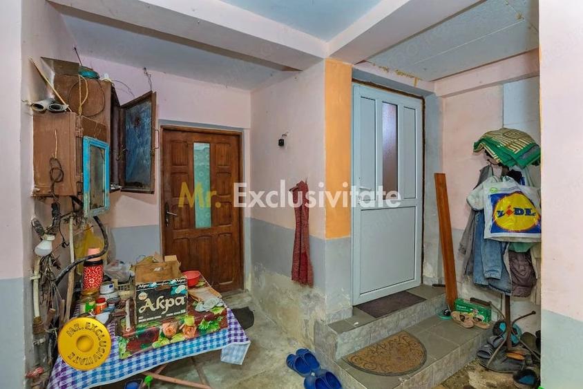 Casă cu 4 camere cu Teren 5232 Mp în Căldăraru