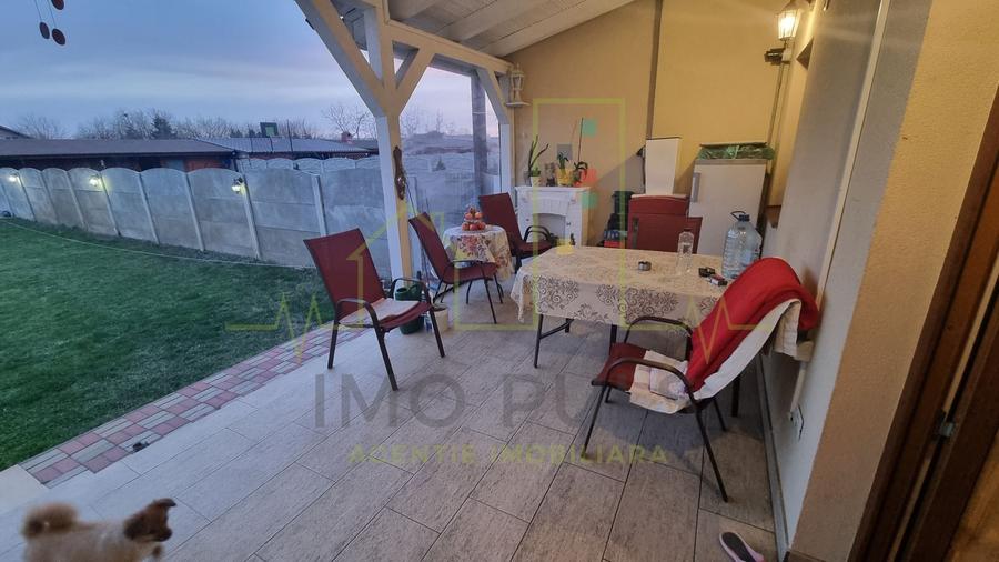 Duplex cu 4 camere cu Canalizare în Moșnița Veche
