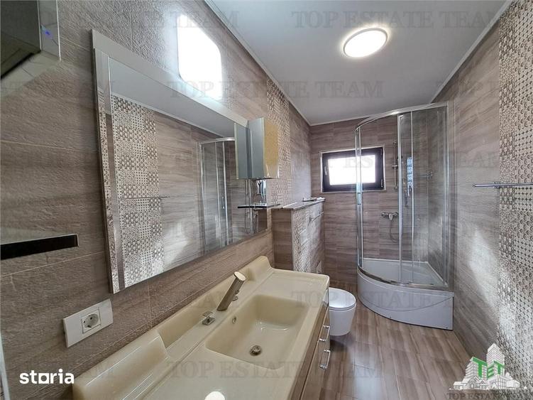 Casă cu 5 camere cu Teren 1000 Mp în Corbeanca
