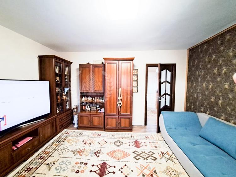 Apartament cu 2 camere decomandat, mobilat în Grigorescu