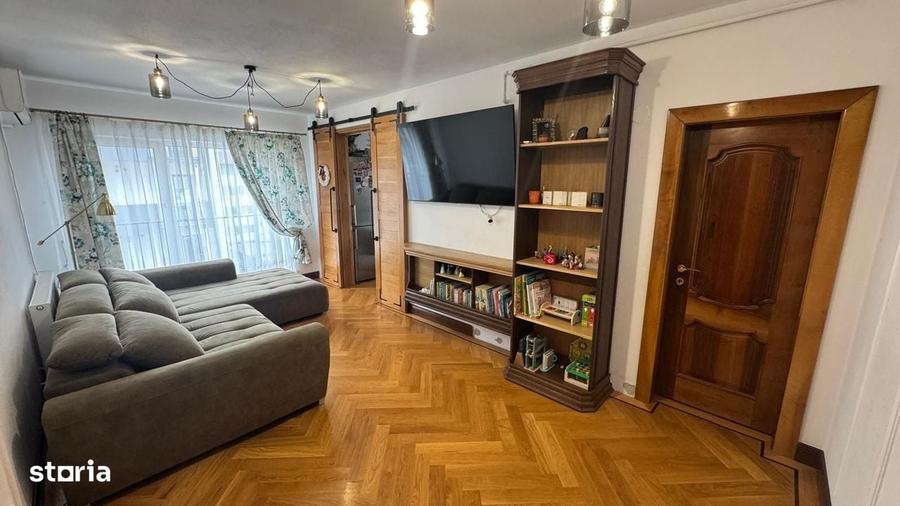 Apartament cu 3 camere în Central