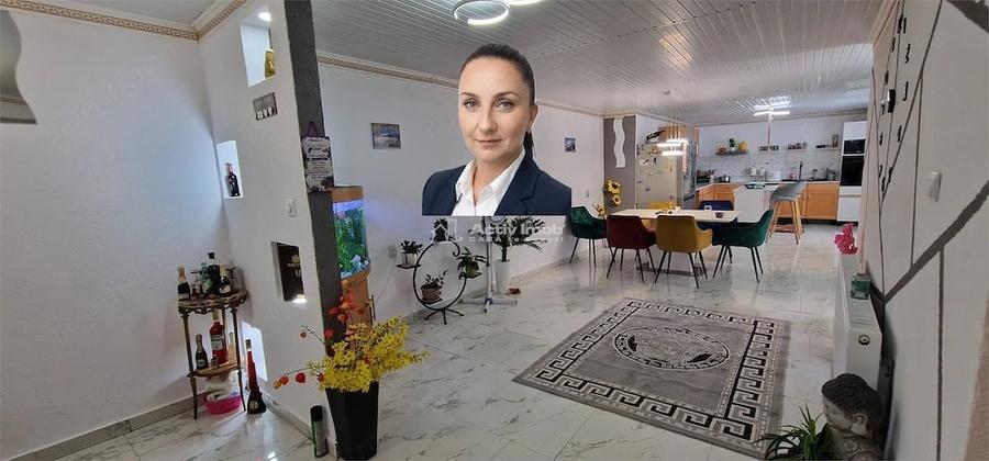 Casă cu Teren 216 Mp în Muncitoresc