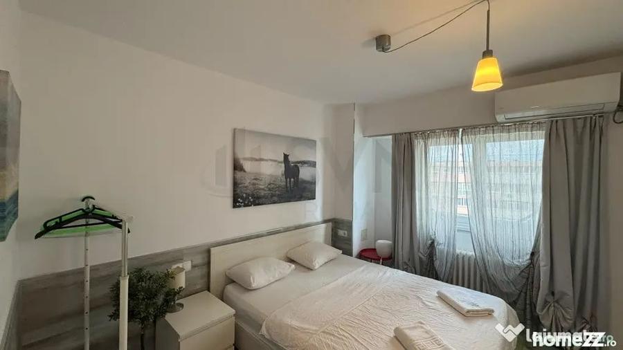 Apartament cu 3 camere semidecomandat în Ștefan cel Mare