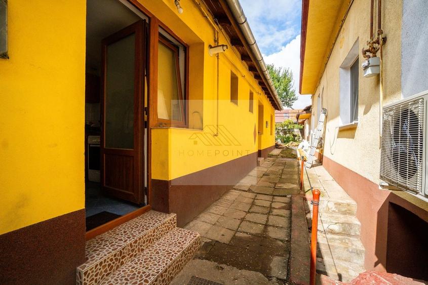 Casă individuală cu 2 camere cu Canalizare în Centrul Istoric