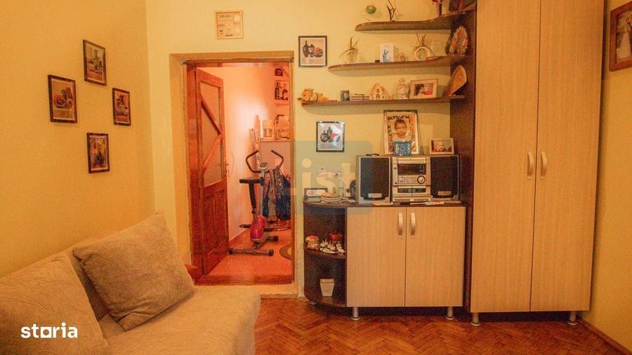 Casă cu 4 camere în Muncitoresc