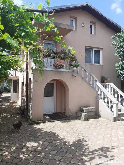 Casă cu 6 camere cu Teren 750 Mp în Clinceni