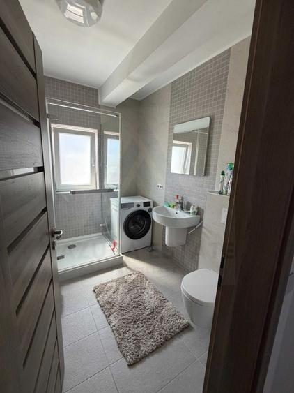 Apartament 2 camere la vila 58 mp utili balcon si parcare zona Brana - 5