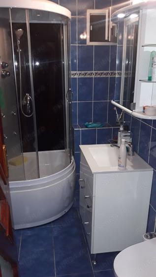 Apartament cu 2 camere decomandat în Calafat