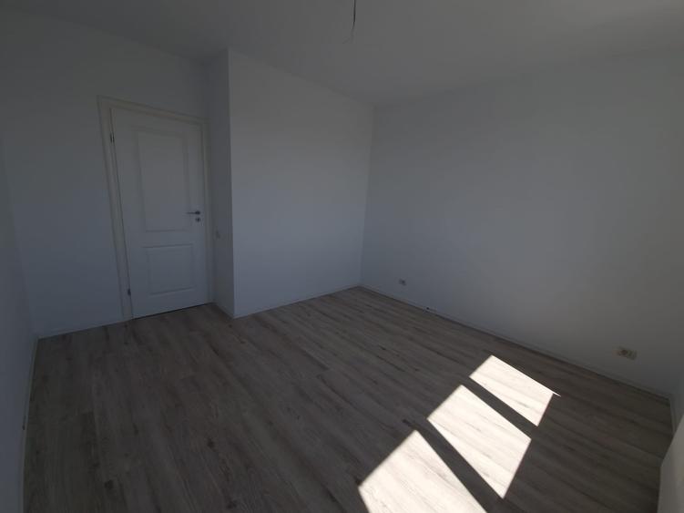 Apartament cu 2 camere decomandat în Sălaj