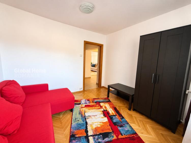 Apartament cu 4 camere decomandat, mobilat în P-ța Romană