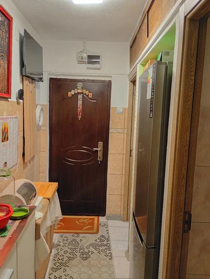 Apartament cu 2 camere nedecomandat în Central