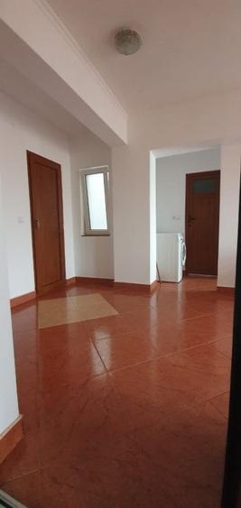 Apartament cu 2 camere decomandat în Decebal