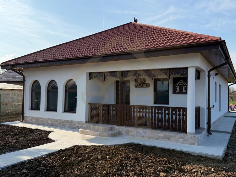 Casă individuală cu 4 camere cu Canalizare în Corbeanca