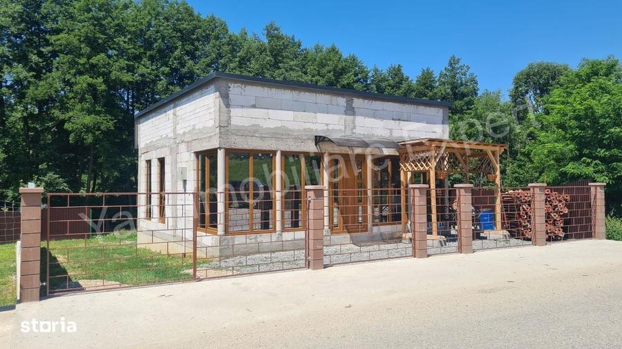 Casă cu 6 camere în Tutana