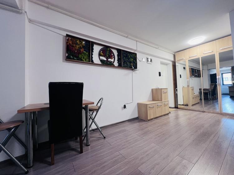 Apartament cu 2 camere semidecomandat, mobilat în Foișorul de Foc
