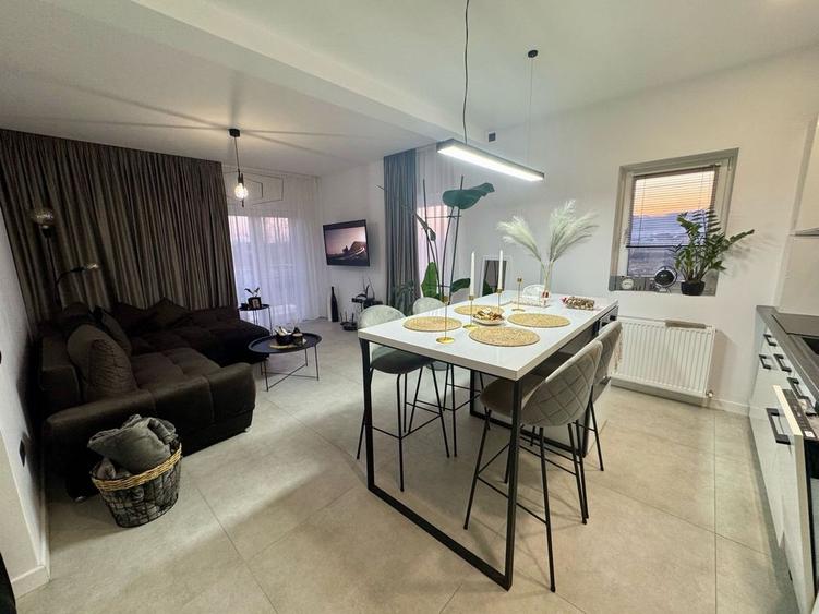 Apartament cu 2 camere decomandat în Unirii