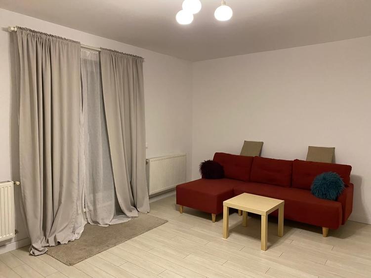 Garsonieră decomandată în Nord