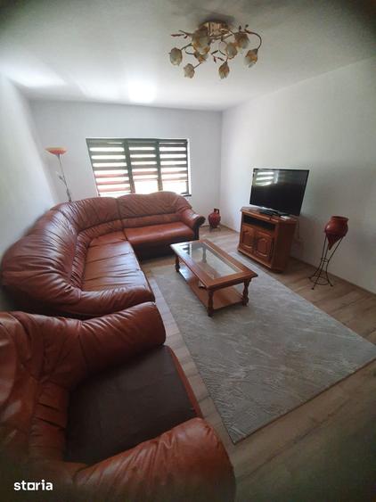 Apartament cu 3 camere în Faleza Nord