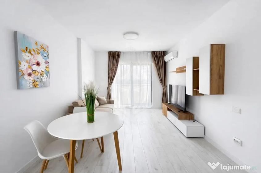 Apartament cu 2 camere decomandat în Vest