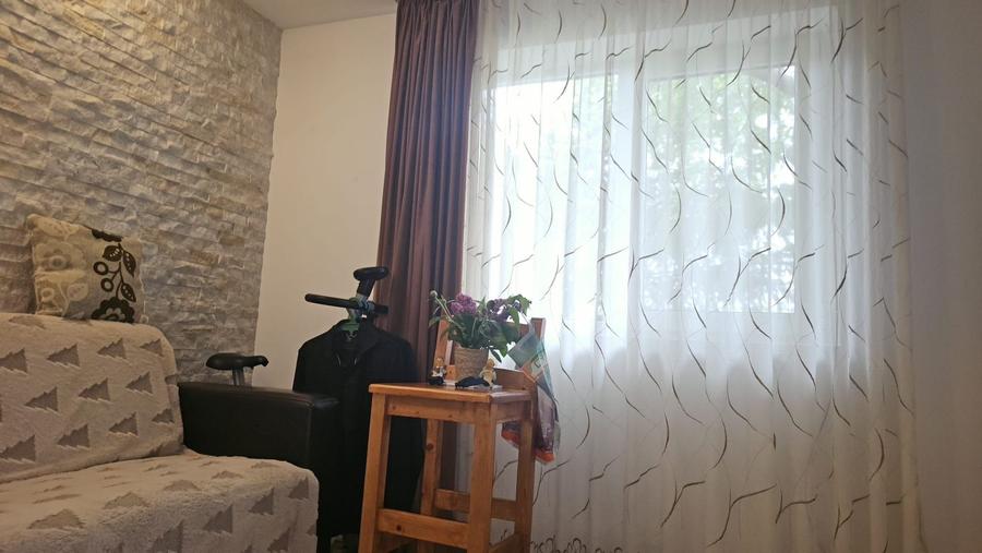 Casă individuală cu 3 camere cu Canalizare în Pechea
