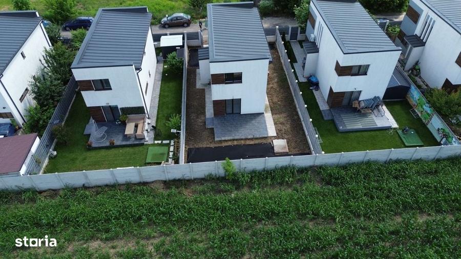 Casă cu 3 camere cu Teren 250 Mp în Central